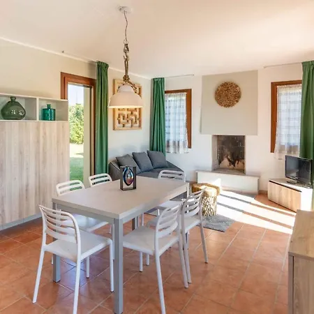 Holiday home And Apts In Albarella 24882