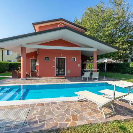 And Apts In Albarella 24882 * Albarella Island