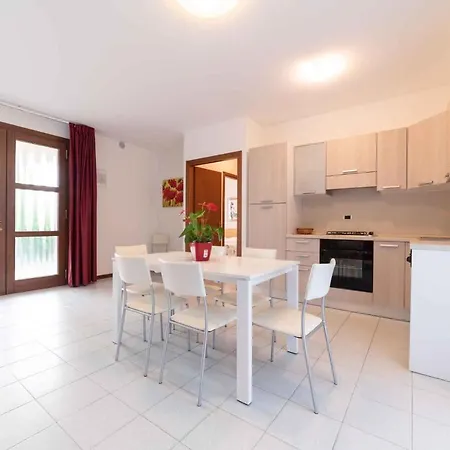 And Apts In Albarella 24882 Albarella Island