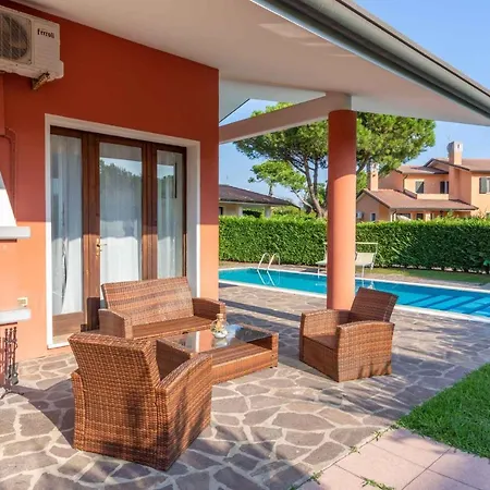Holiday home And Apts In Albarella 24882